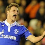 04howedes