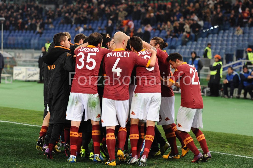 roma_genoa03032013-1.jpg