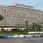 Roma_EUR_sede_UniCredit_campo_lungo.jpg