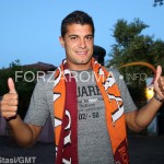 Roma 22-06-2015 Iago Falque con la sciarpa della Roma foto Di Stasi GMT