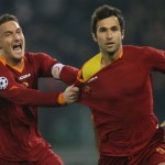 vucinic_totti.jpg