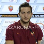 manolas_conferenza-1.jpg