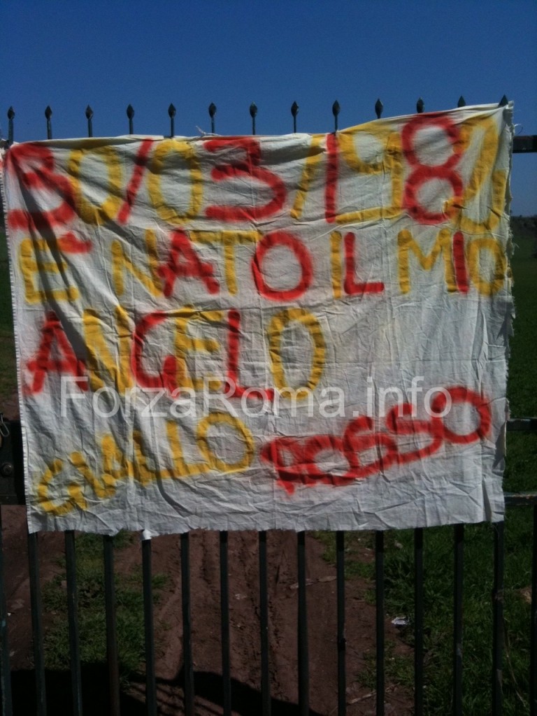 striscione_mexes.jpg