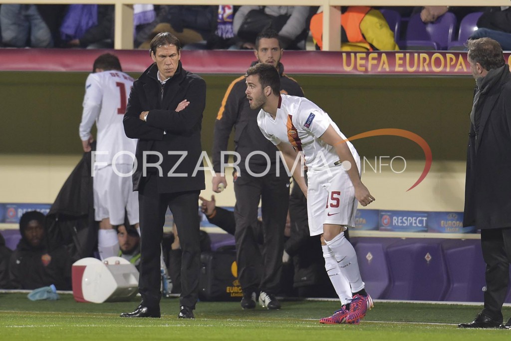 fiorentina_roma_pjanic.jpg
