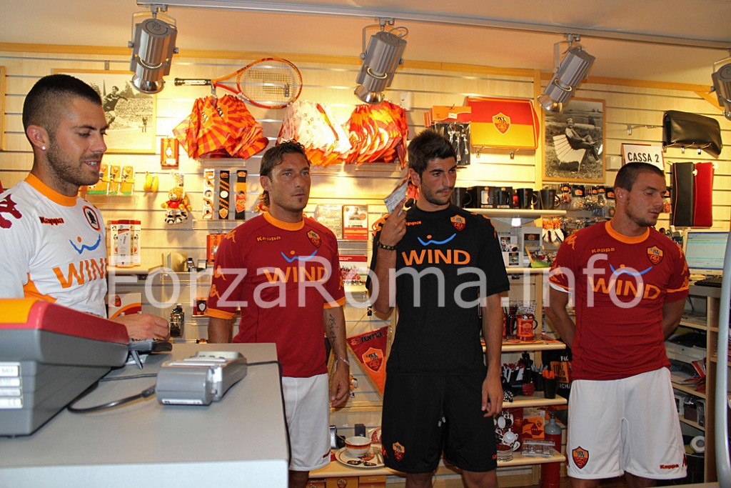 totti_romastore3.jpg