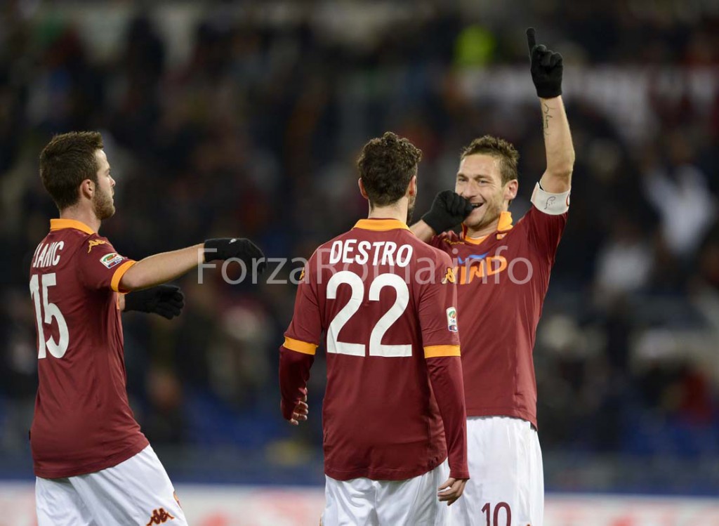 totti-esul-copia.jpg
