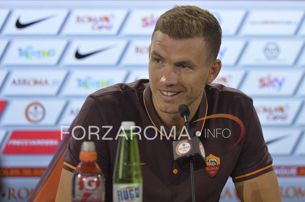 dzeko2_cstampa13082015-6