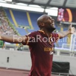 Maicon-300x199.jpg