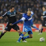Chelsea's Frank Lampard ( L) vies with G