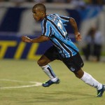 douglas-costa.jpg