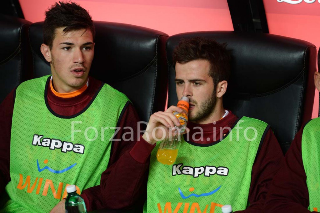 pjanic_panchina.jpg