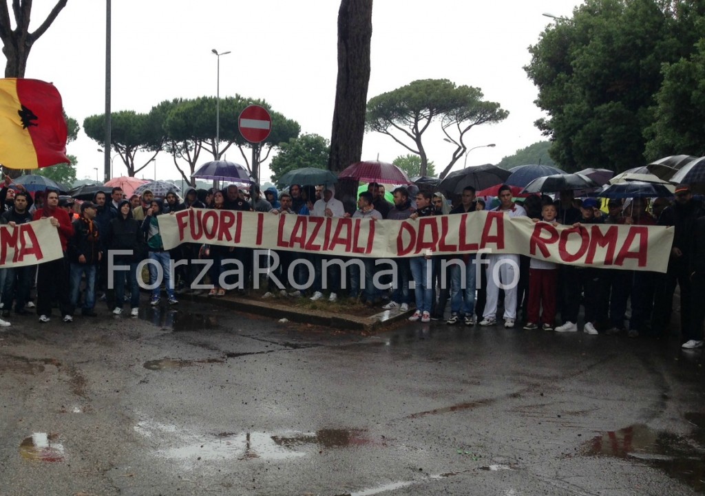 trigoria_contestazione.jpg