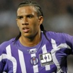 Etienne-Capoue-610x376-300x184.jpg