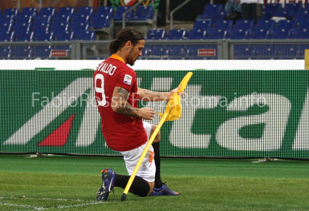 osvaldo_bandierina.jpg