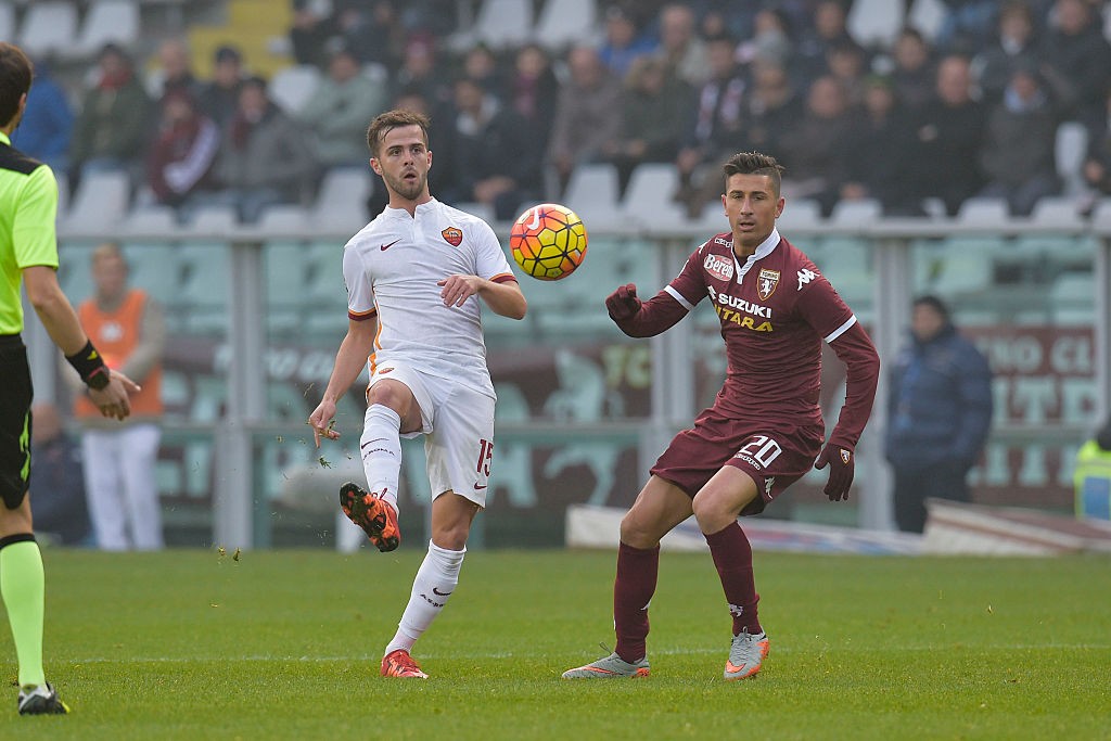 pjanic_torino_roma05122015_2-11