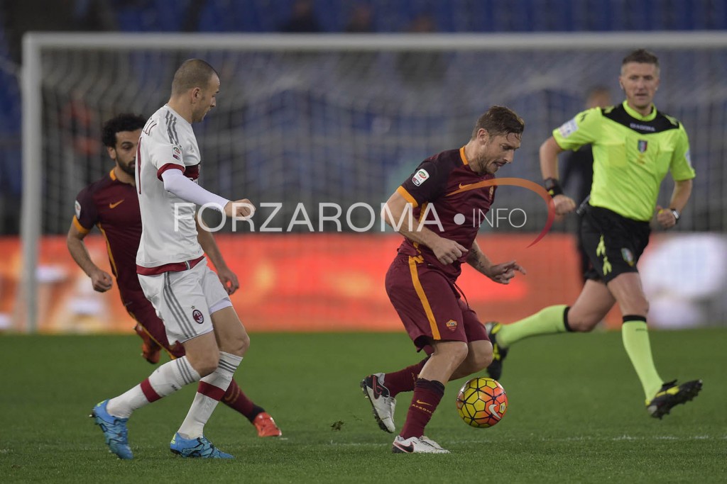 totti_roma_milan09012015_2-7