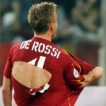 AS Roma's Daniele De Rossi celebrates to