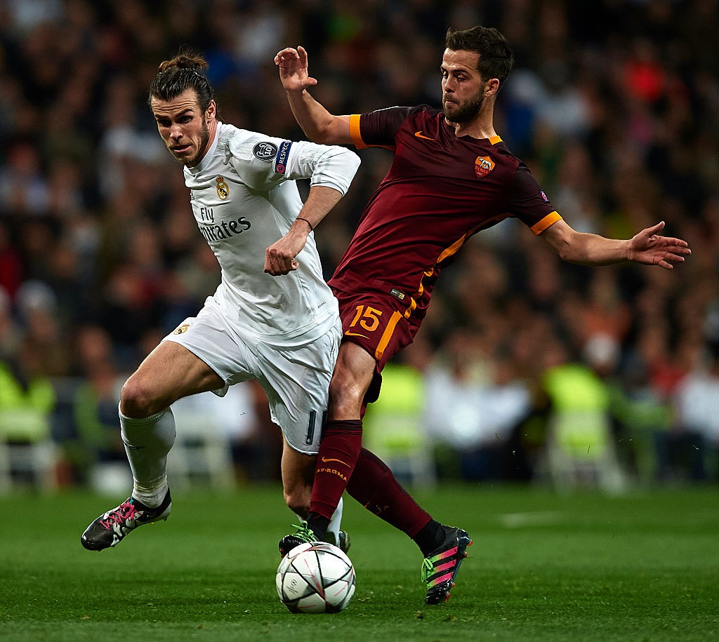 Real Madrid CF v AS Roma - UEFA Champions League Round of 16: Second Leg