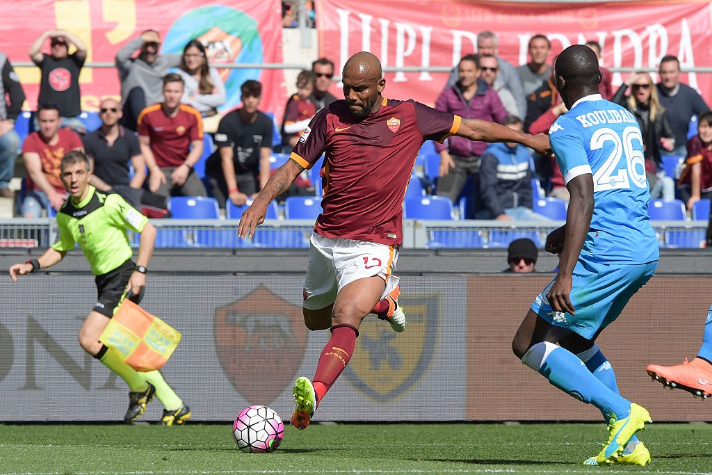 Maicon AS Roma v SSC Napoli - Serie A