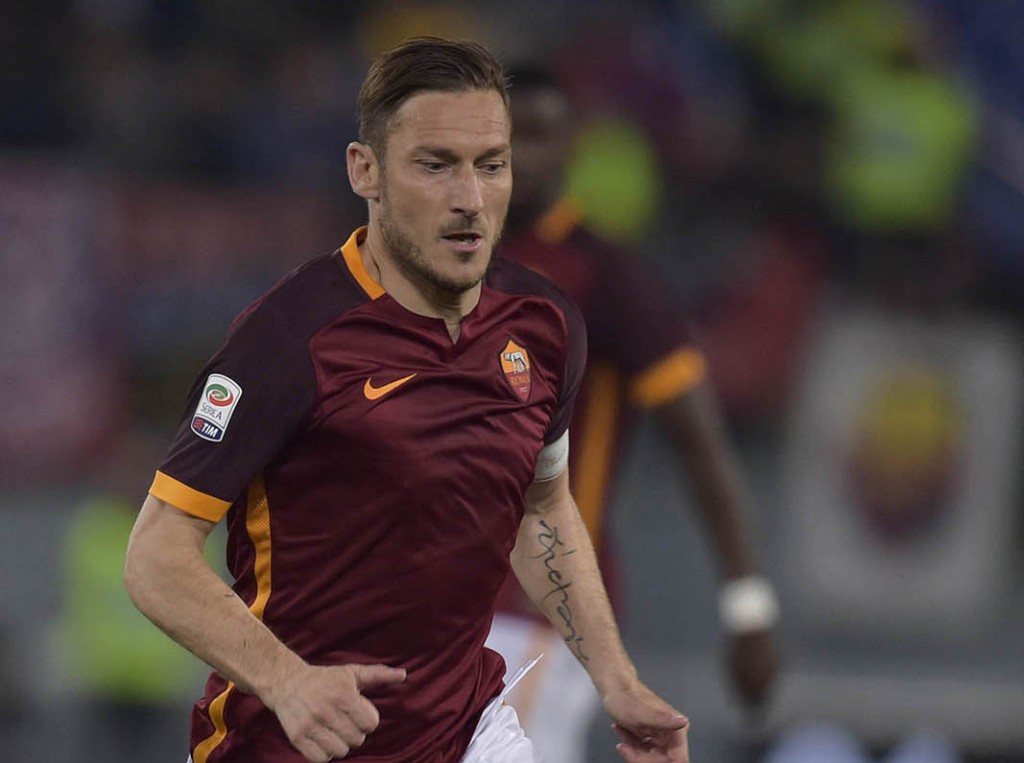 totti_roma_bologna11042016_3-4