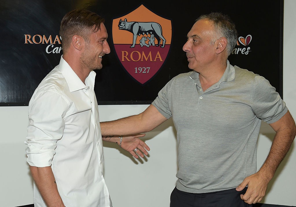Francesco Totti Extends His Contract With AS Roma
