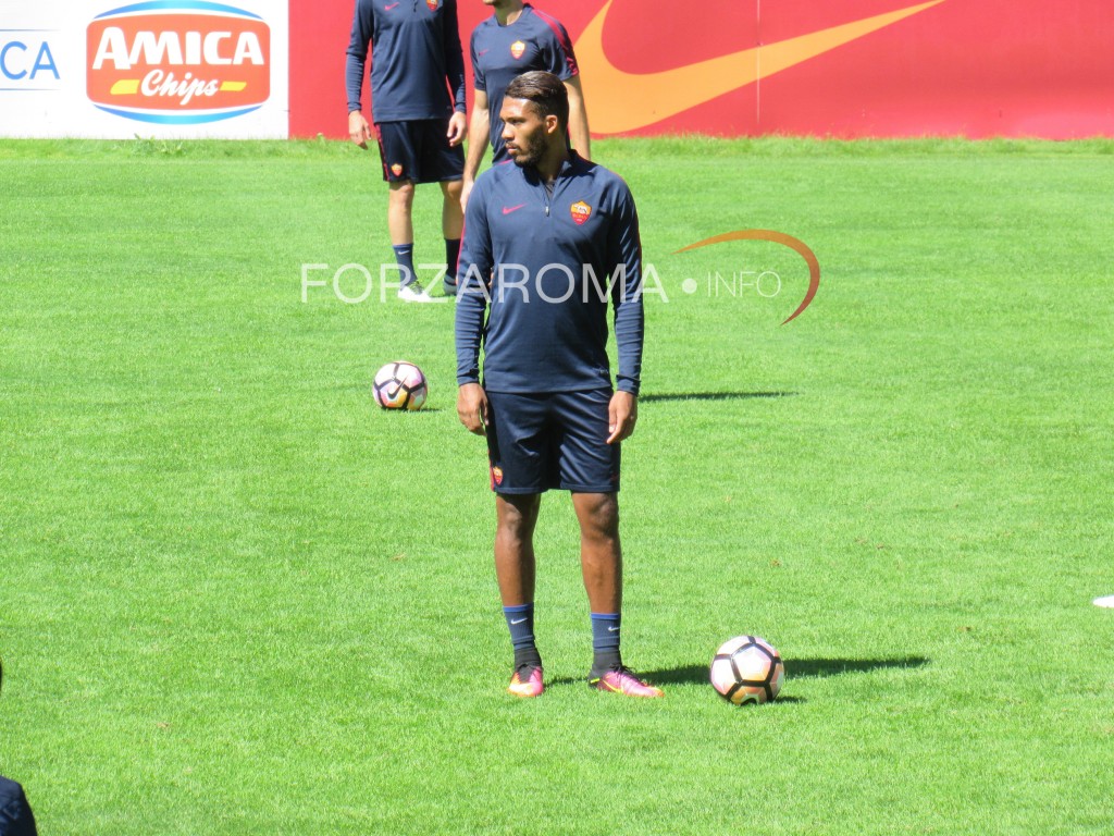 Juan_Jesus_Allenamento_14_07_2016 (1)-min