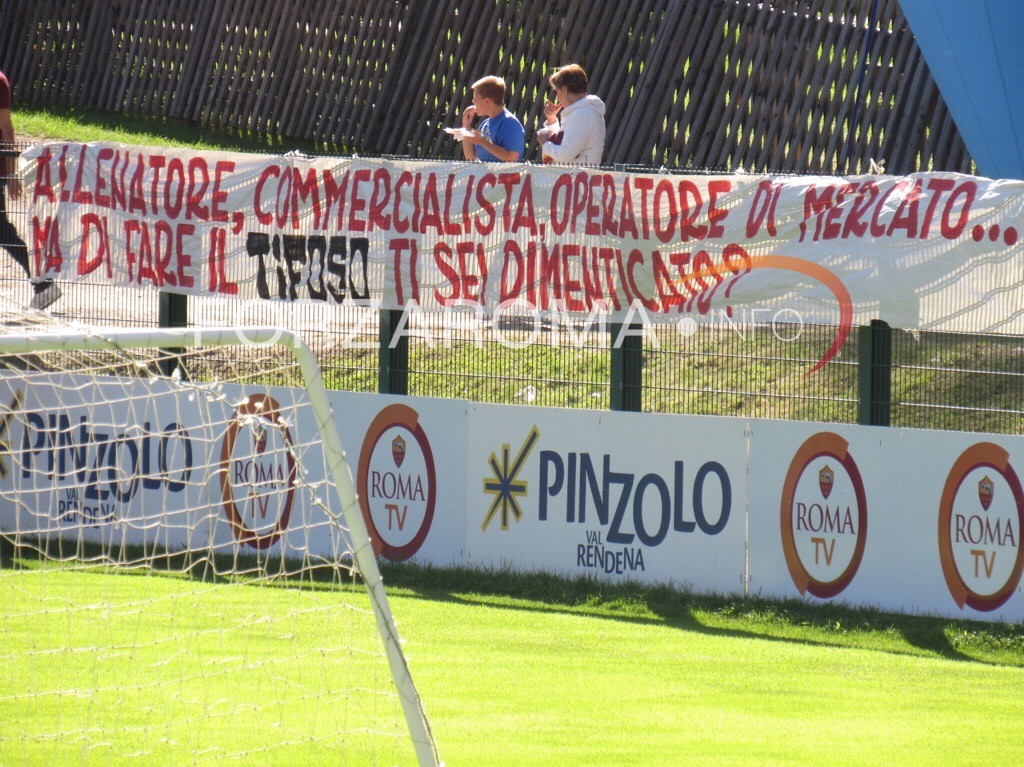 Striscione_pinzolo