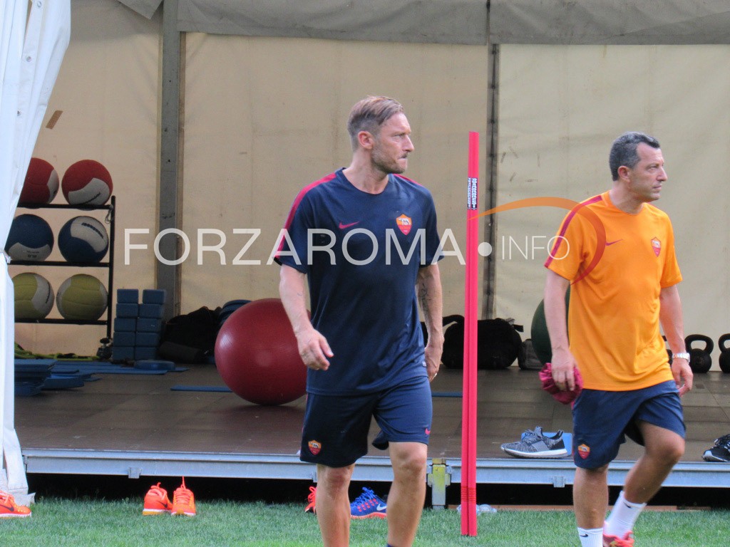 allenamento_pinzolo16_totti copia