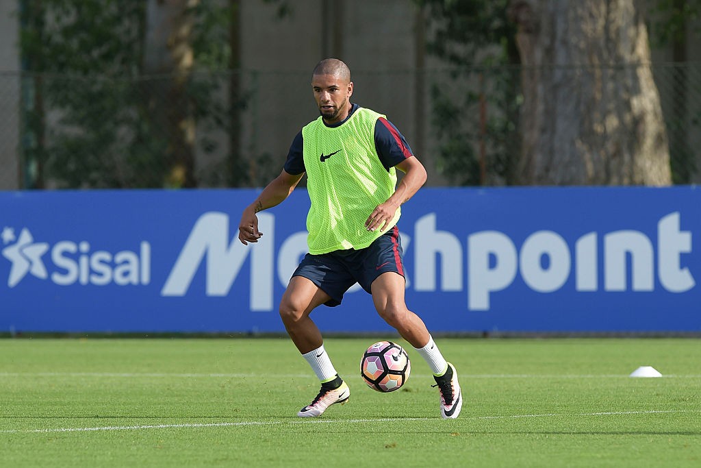 Bruno Peres (8) allenamento