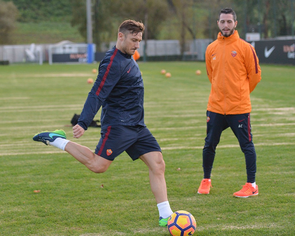Trigoria_Allenamento_Totti_02