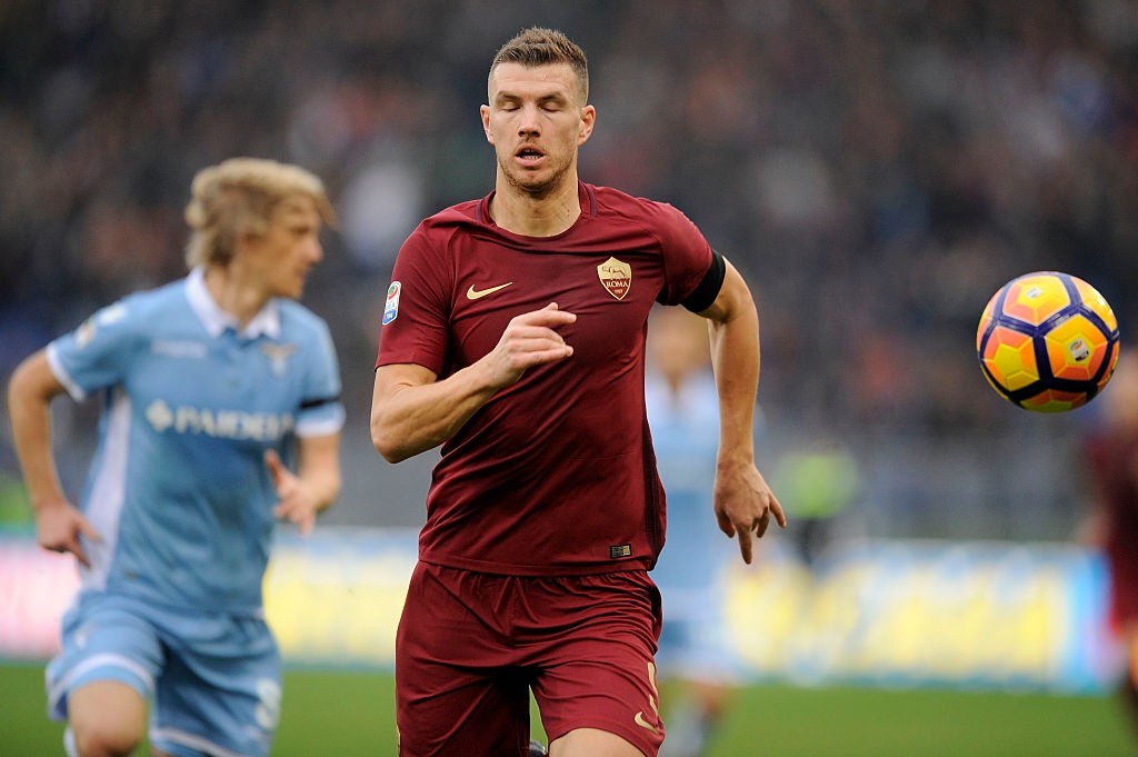 dzeko_lazio_roma04122016_13