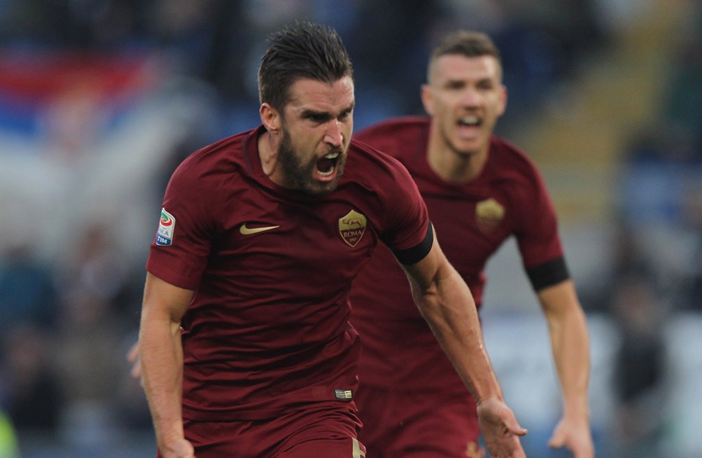 strootman_lazio_roma04122016_4