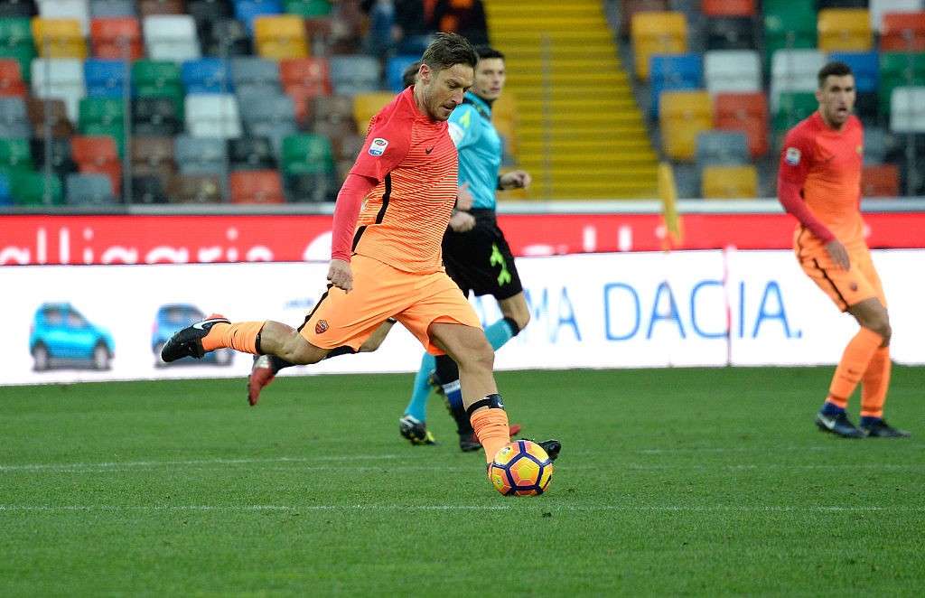 Udinese_Roma_totti