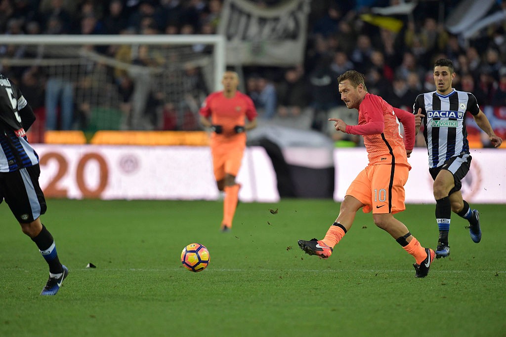 Udinese_Roma_totti