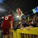 DE_ROSSI_CURVA