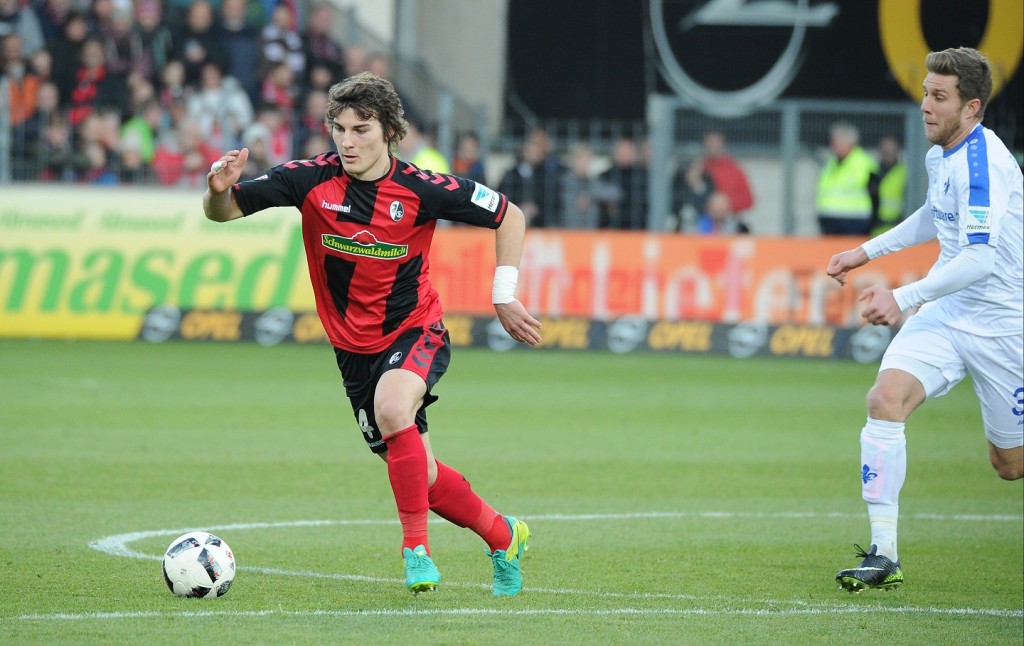 Fußball 1.Bundesliga , Saison 2016/17 Schwarzwald Stadion 14.Spieltag SC Freiburg - SV Darmstadt 98.