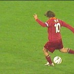 totti_cucchiaio