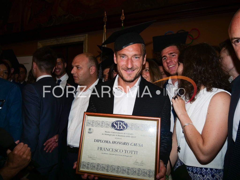 totti_coni_21