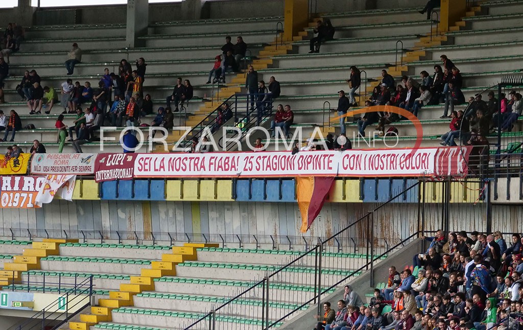 striscione_totti1