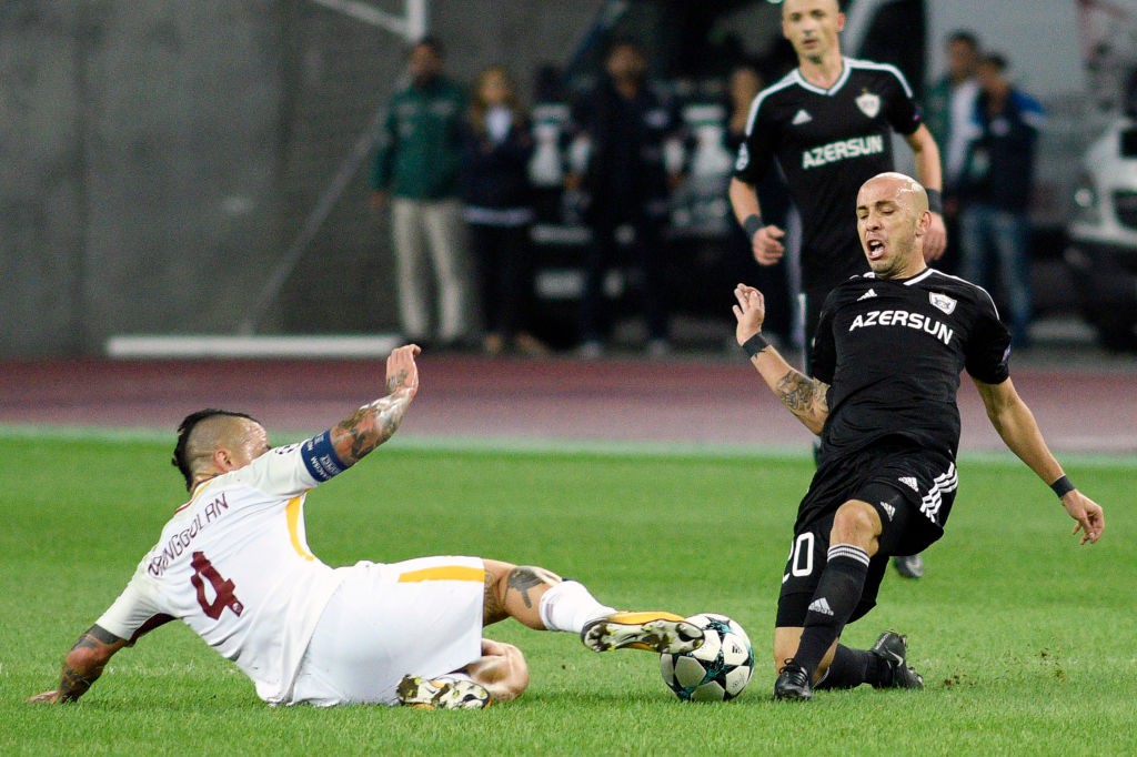 Qarabag Roma Nainggolan