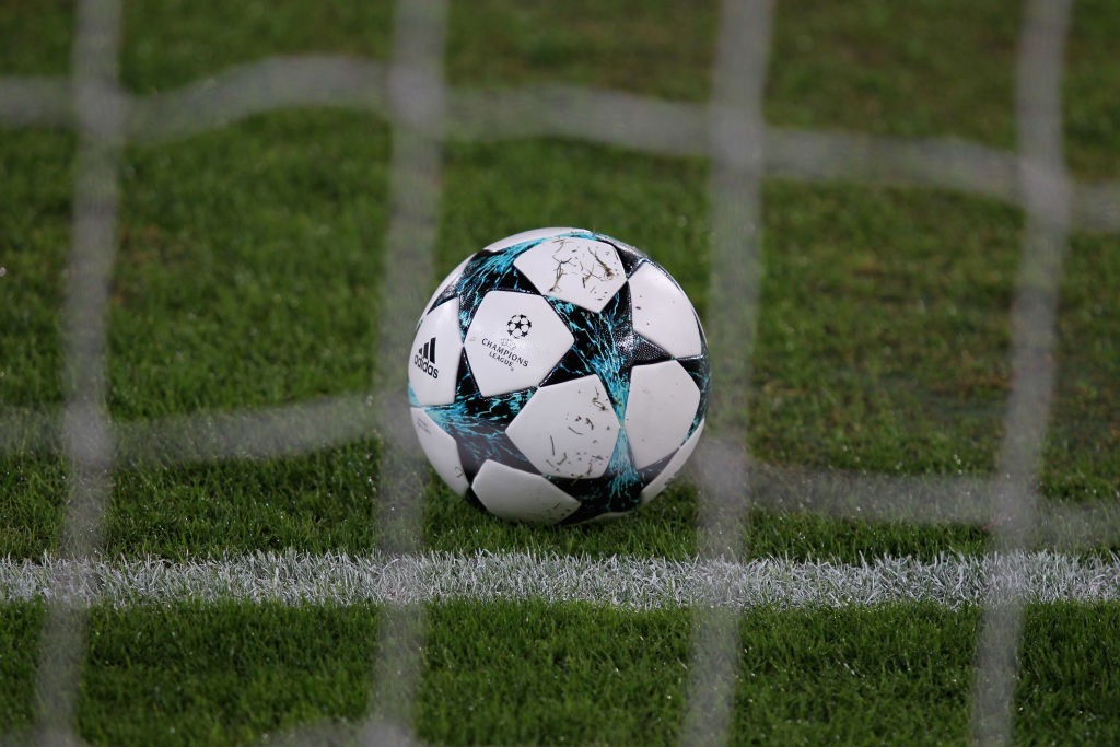 Champions_Palloni_Roma_Chelsea_pallone