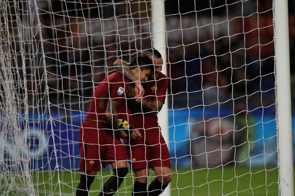 Roma_Crotone_ perotti_nainggolan