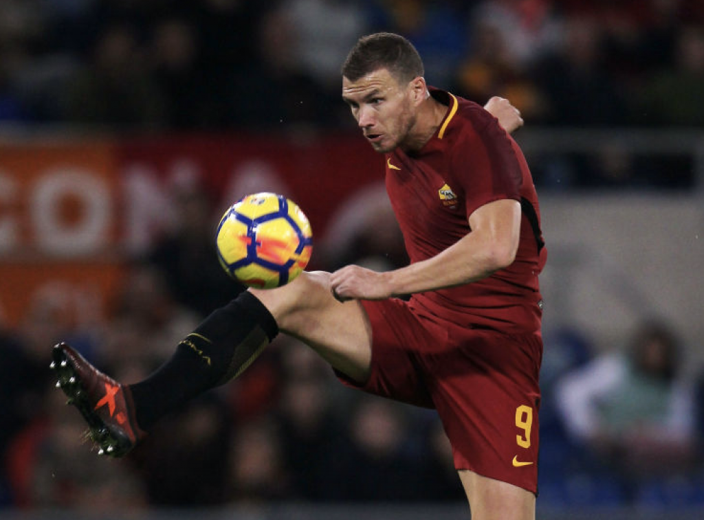 Roma-Bologna Dzeko 04