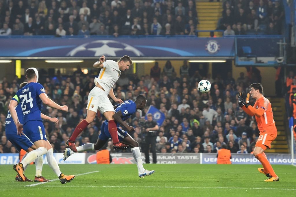 Chelsea_Roma_dzeko