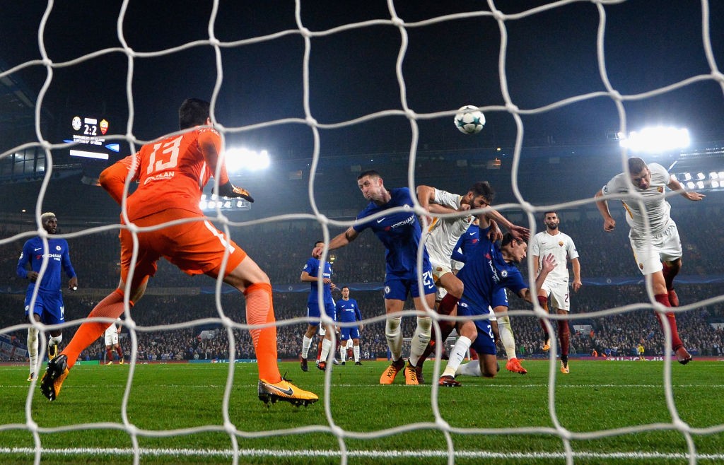 Chelsea_Roma_dzeko