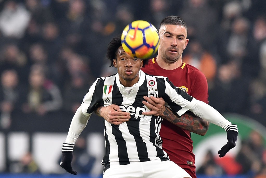 Juventus-Roma Kolarov Cuadrado