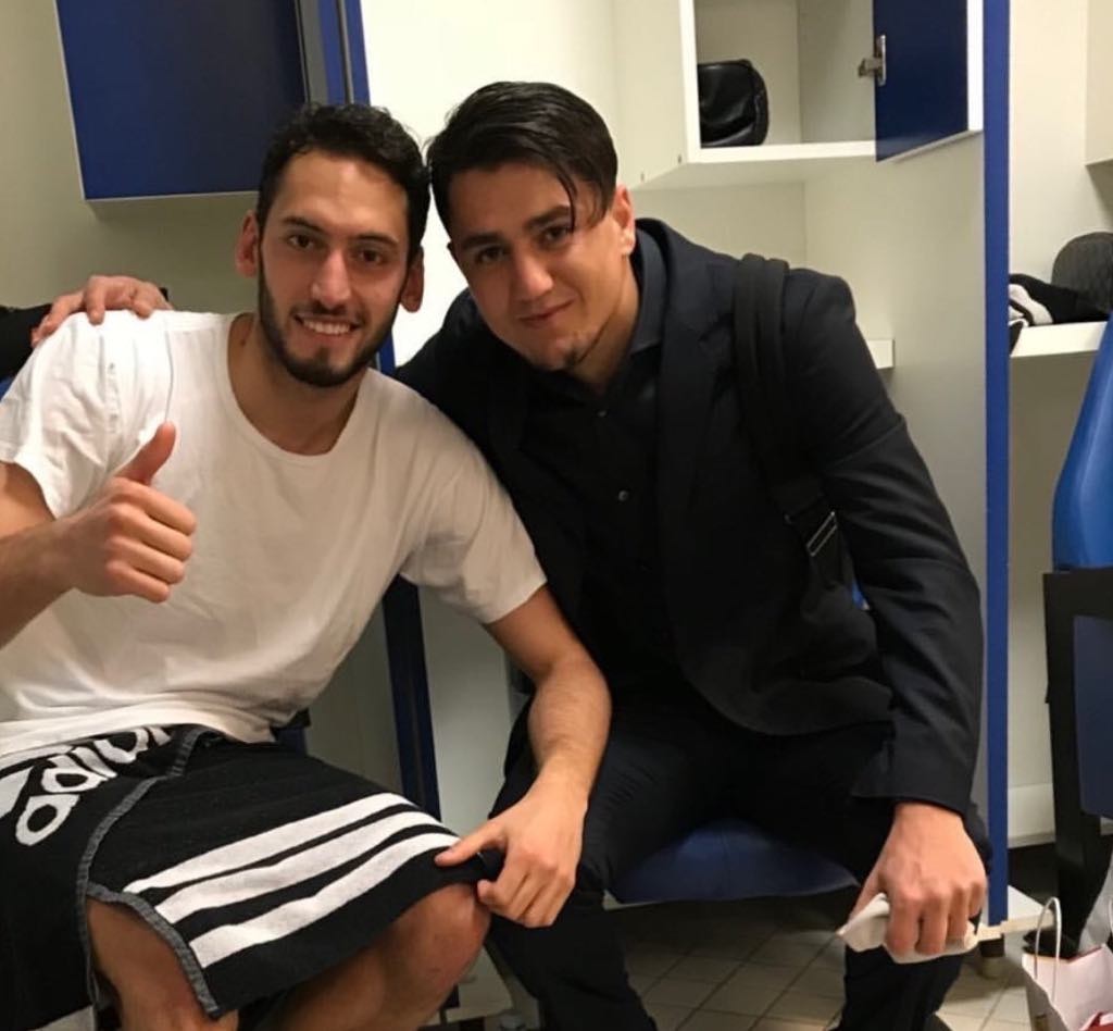 Under_Calhanoglu