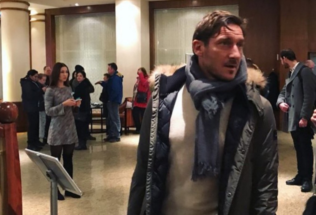 totti mosca russia legends cup