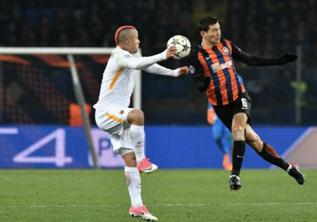 Shakhtar-Roma Nainggolan 02