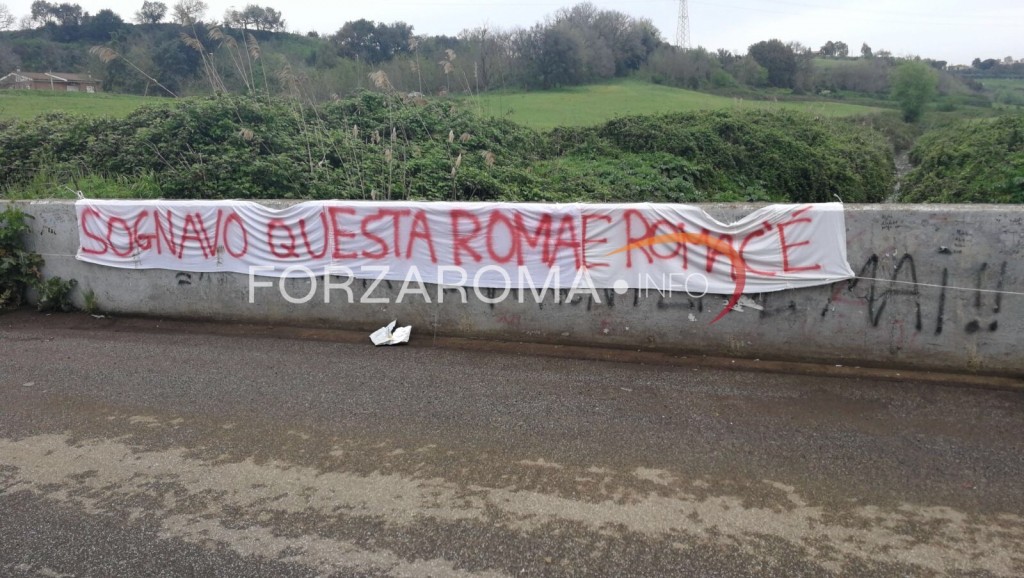 Striscione_Trigoria
